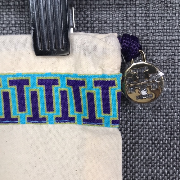 Tory Burch Set of 2 Dust / Shoe / Travel Bags 12” x 15” in Great Condition - Picture 8 of 17